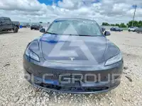2024 Tesla Model 3 photo