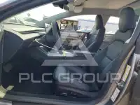 2024 Tesla Model 3 фото