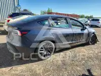 2024 Tesla Model 3 фото