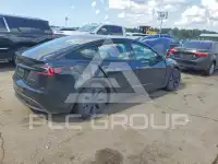2024 Tesla Model 3 фото