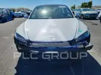 2024 Tesla Model 3 фото