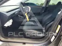 2024 Tesla Model 3 фото