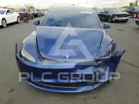 2024 Tesla Model 3 фото