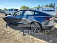 2024 Tesla Model 3 фото