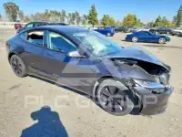 2024 Tesla Model 3 фото