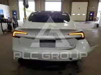 2024 Tesla Model 3 фото