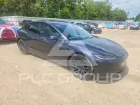 2024 Tesla Model 3 фото