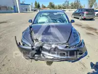 2024 Tesla Model 3 фото
