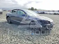 2024 Tesla Model 3 фото