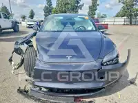 2024 Tesla Model 3 фото