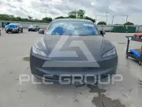 2024 Tesla Model 3 фото