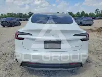 2024 Tesla Model 3 photo