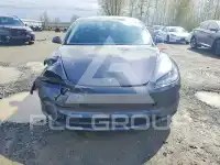 2024 Tesla Model 3 фото
