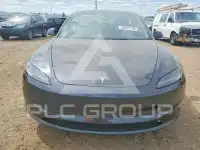 2024 Tesla Model 3 фото