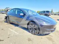 2024 Tesla Model 3 фото