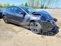 2024 Tesla Model 3 фото