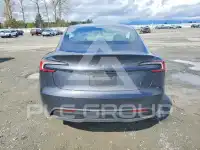 2024 Tesla Model 3 фото