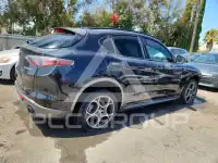 2024 Alfa Romeo Stelvio фото
