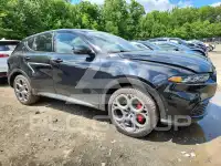 2024 Alfa Romeo  фото