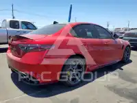 2024 Alfa Romeo Giulia фото