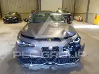2024 Alfa Romeo Giulia фото