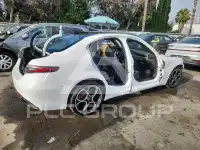 2024 Alfa Romeo Giulia фото