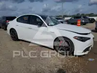 2024 Alfa Romeo Giulia фото