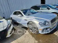 2024 Bentley  фото