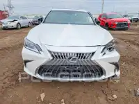 2024 Lexus ES300 фото