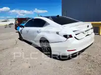 2024 Lexus ES350 photo