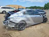 2024 Lexus IS фото