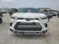2024 Toyota Highlander photo
