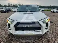 2024 Toyota 4 RUNNER фото