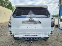 2024 Toyota 4 RUNNER photo