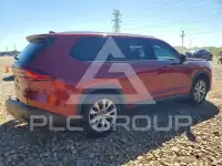 2024 Toyota Highlander photo