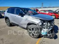 2024 Toyota RAV4 фото