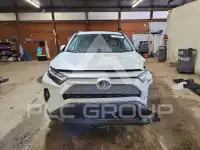 2024 Toyota RAV4 фото