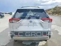 2024 Toyota RAV4 фото