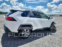 2024 Toyota RAV4 фото