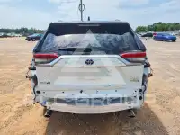 2024 Toyota RAV4 фото