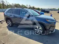 2024 Toyota RAV4 фото