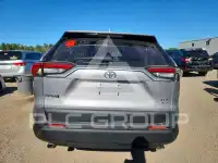 2024 Toyota RAV4 фото