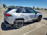 2024 Toyota RAV4 фото