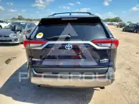 2024 Toyota RAV4 фото