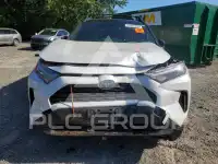 2024 Toyota RAV4 фото