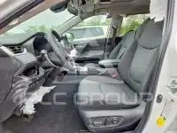 2024 Toyota RAV4 фото