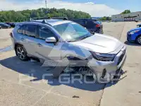 2024 Toyota RAV4 фото