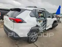 2024 Toyota RAV4 фото