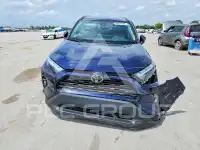 2024 Toyota RAV4 фото