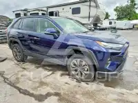 2024 Toyota RAV4 фото